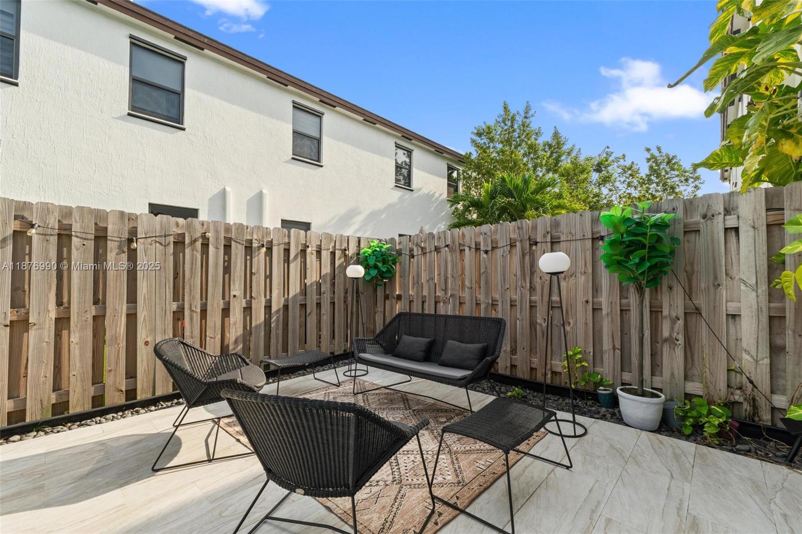 VIA VENTURE NEIGHBORHOOD - Residential