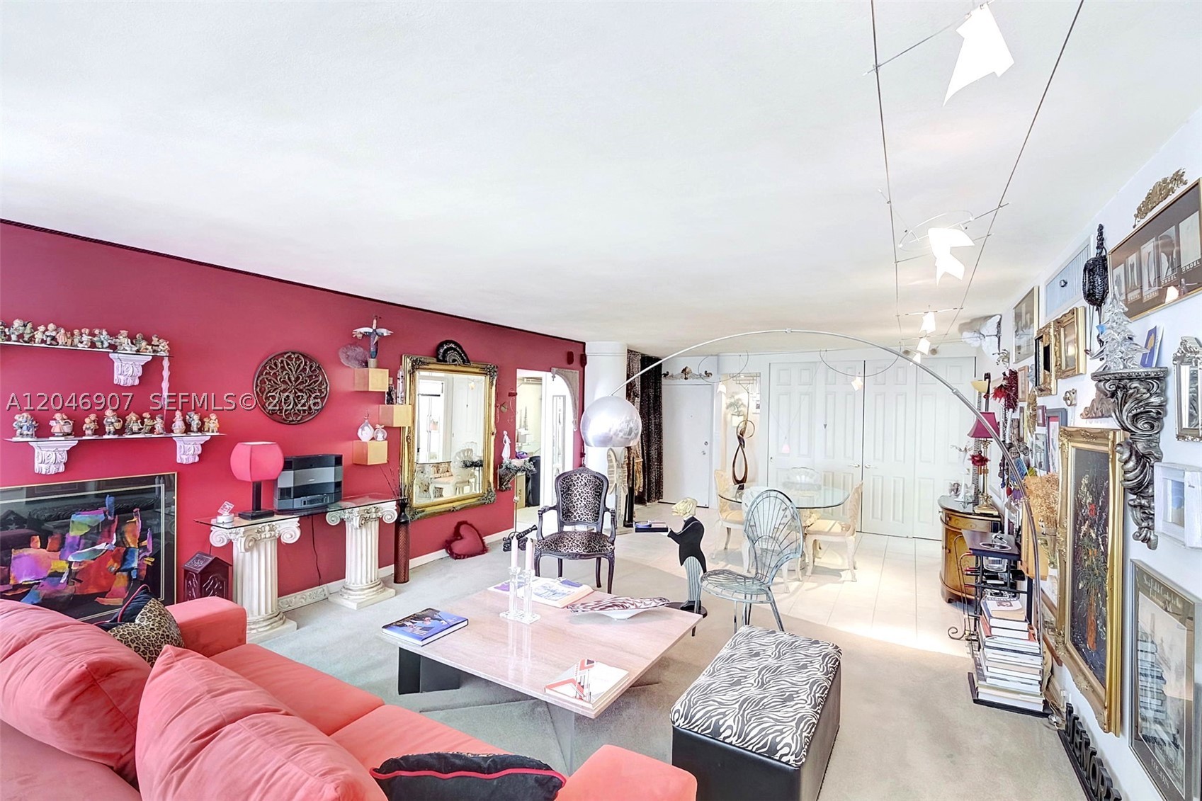 THE CARRIAGE CLUB NORTH - Residential