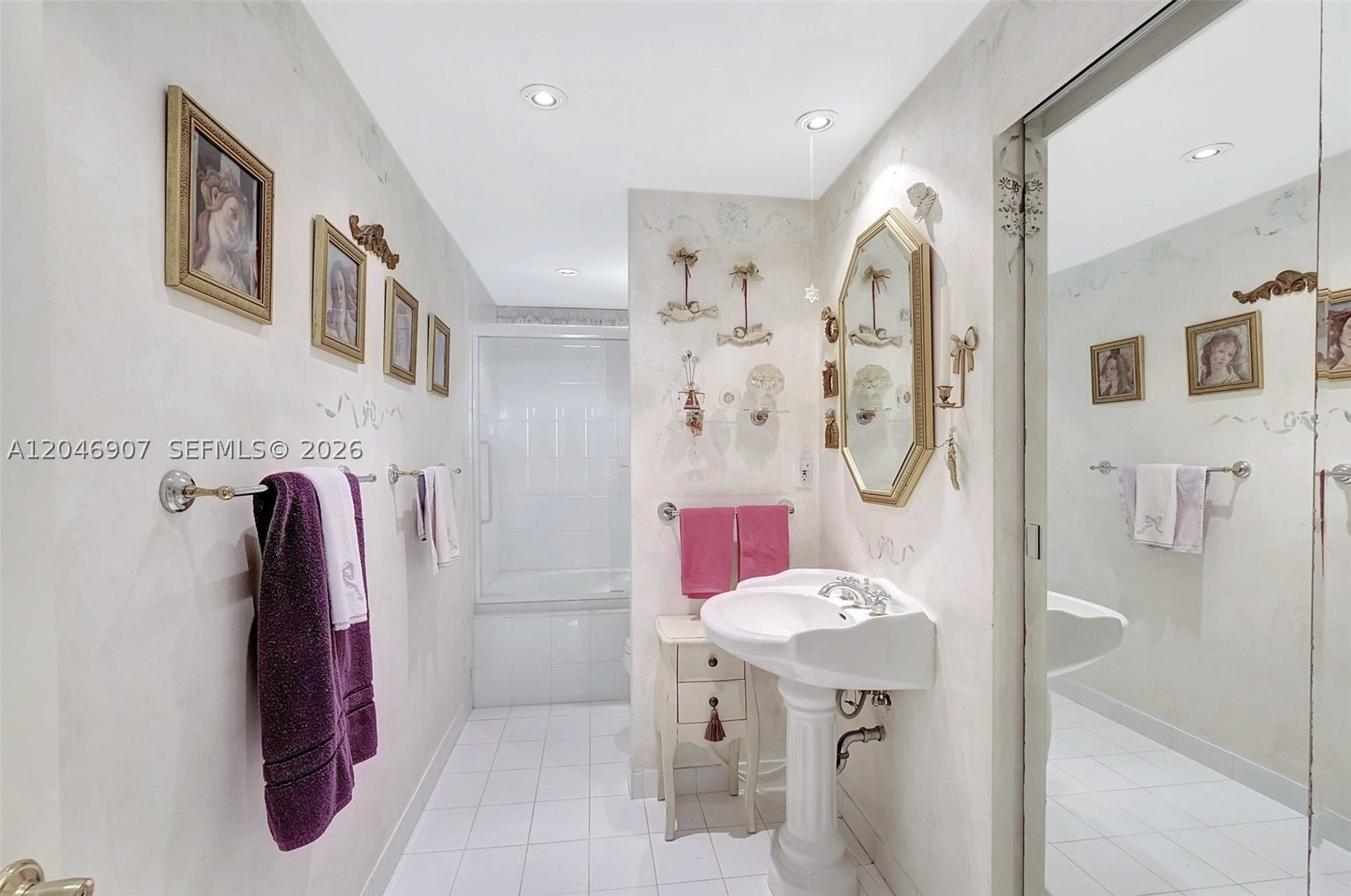 THE CARRIAGE CLUB NORTH - Residential