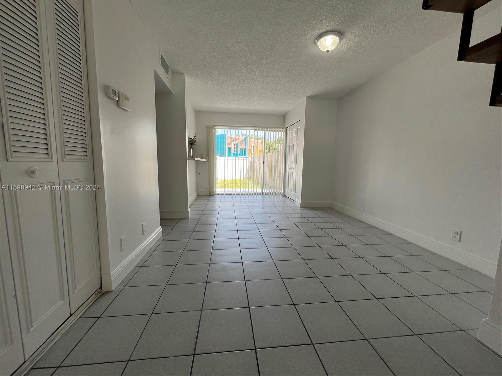 HIGHLANDS OF TAM O SHANTE - Residential Lease