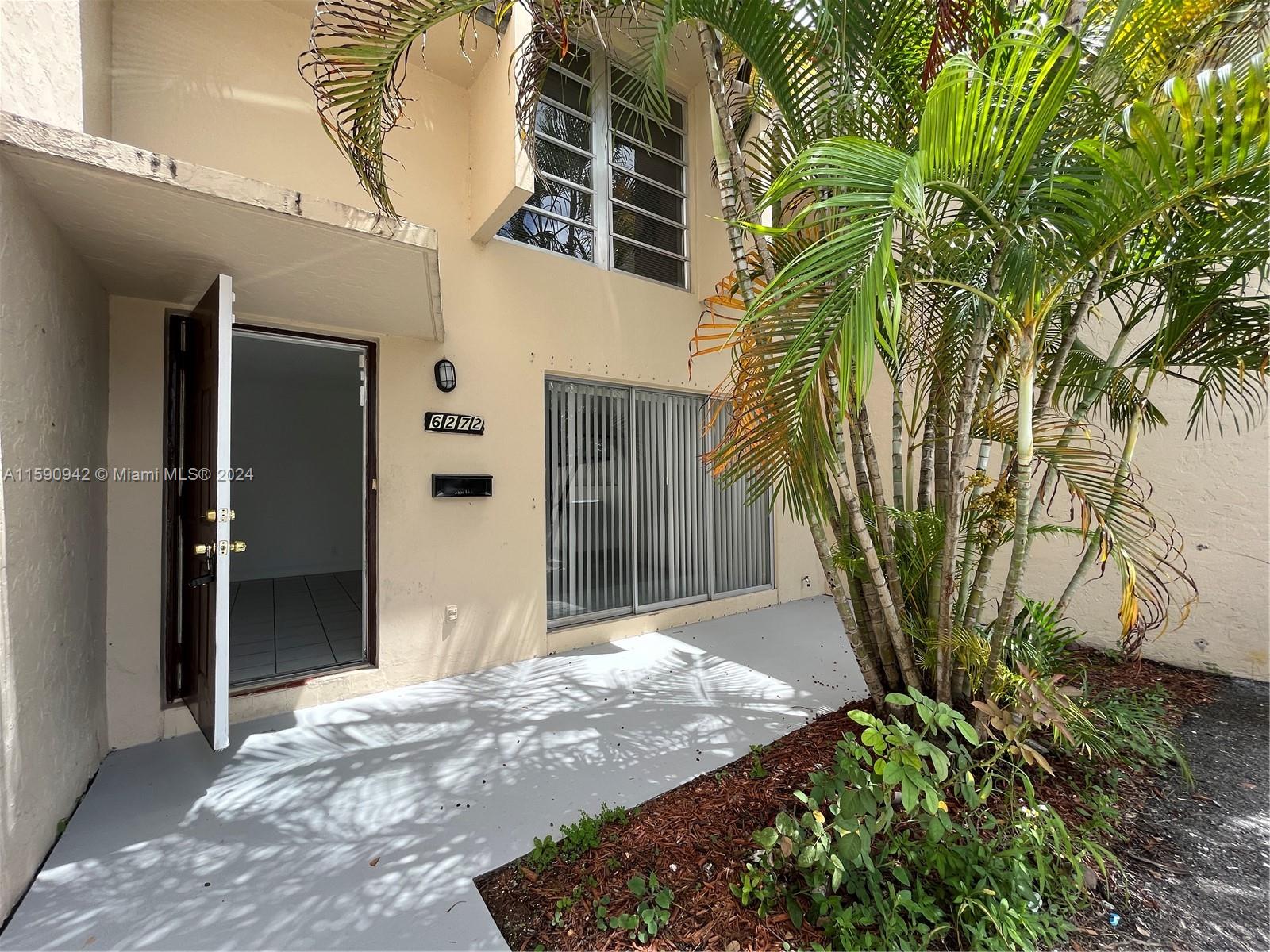 SPACIOUS 3/2.5 TOWNHOME IN NORTH LAUDERDALE, CLOSE TO TURNPIKE, COMMERCIAL BLVD AND STATE ROAD 7. GOOD SCHOOL DISTRICT, FAMILY ORIENTED AREA. WATERPROOF PLANK FLOORS UPSTAIRS.  WILL BE FRESHLY PAINTED AND READY FOR MOVE IN. TENANT PAYS FOR ALL UTILITIES, INCLUDING WATER/SEWER. ONE PET ALLOWED, NO AGGRESSIVE BREED, $250 NON-REFUNDABLE PET FEE APPLIES. NO HOA APPROVAL REQUIRED! FIRST AND LAST MONTH RENT PLUS ONE MONTH SECURITY DEPOSIT REQUIRED TO MOVE IN.