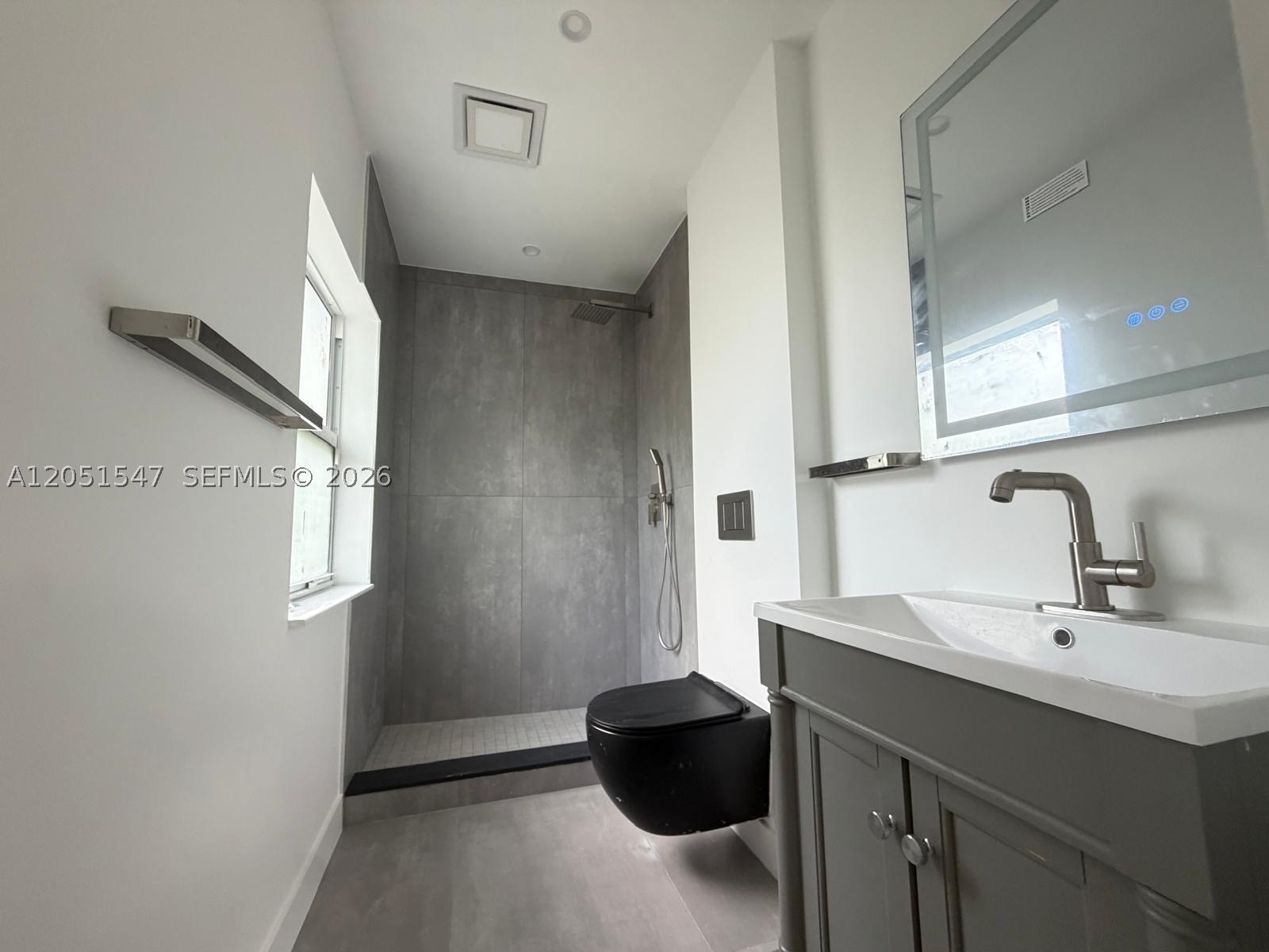 GRIFFING BISCAYNE PK ESTA - Residential