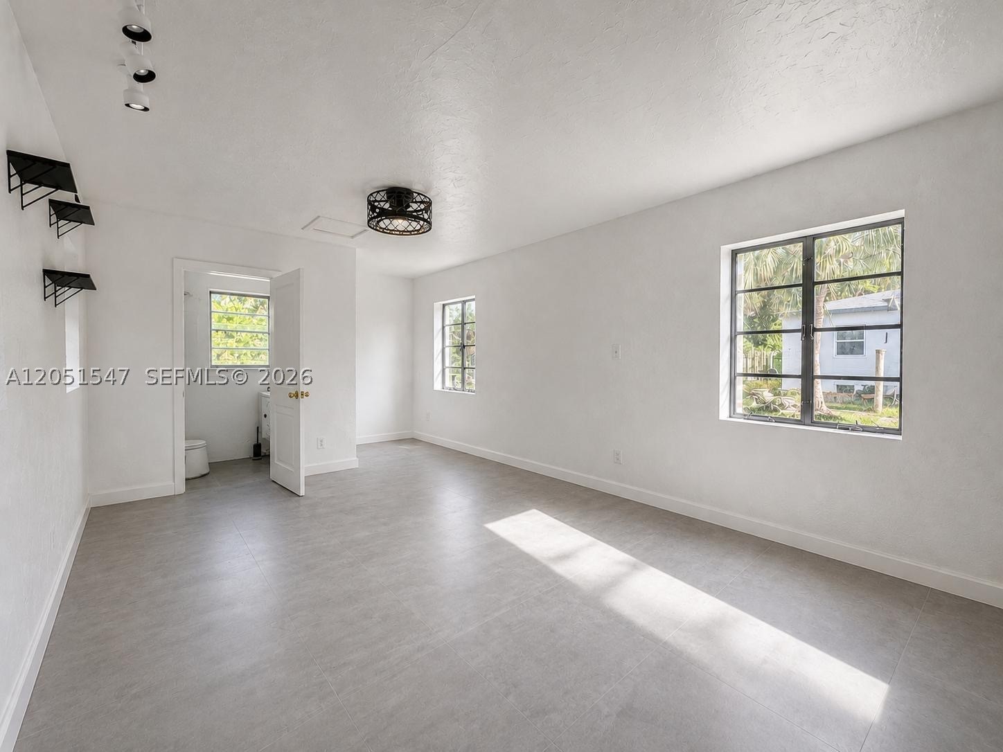 GRIFFING BISCAYNE PK ESTA - Residential
