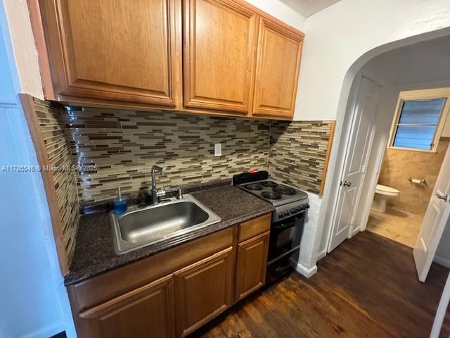 HOLLYWOOD - Residential Lease