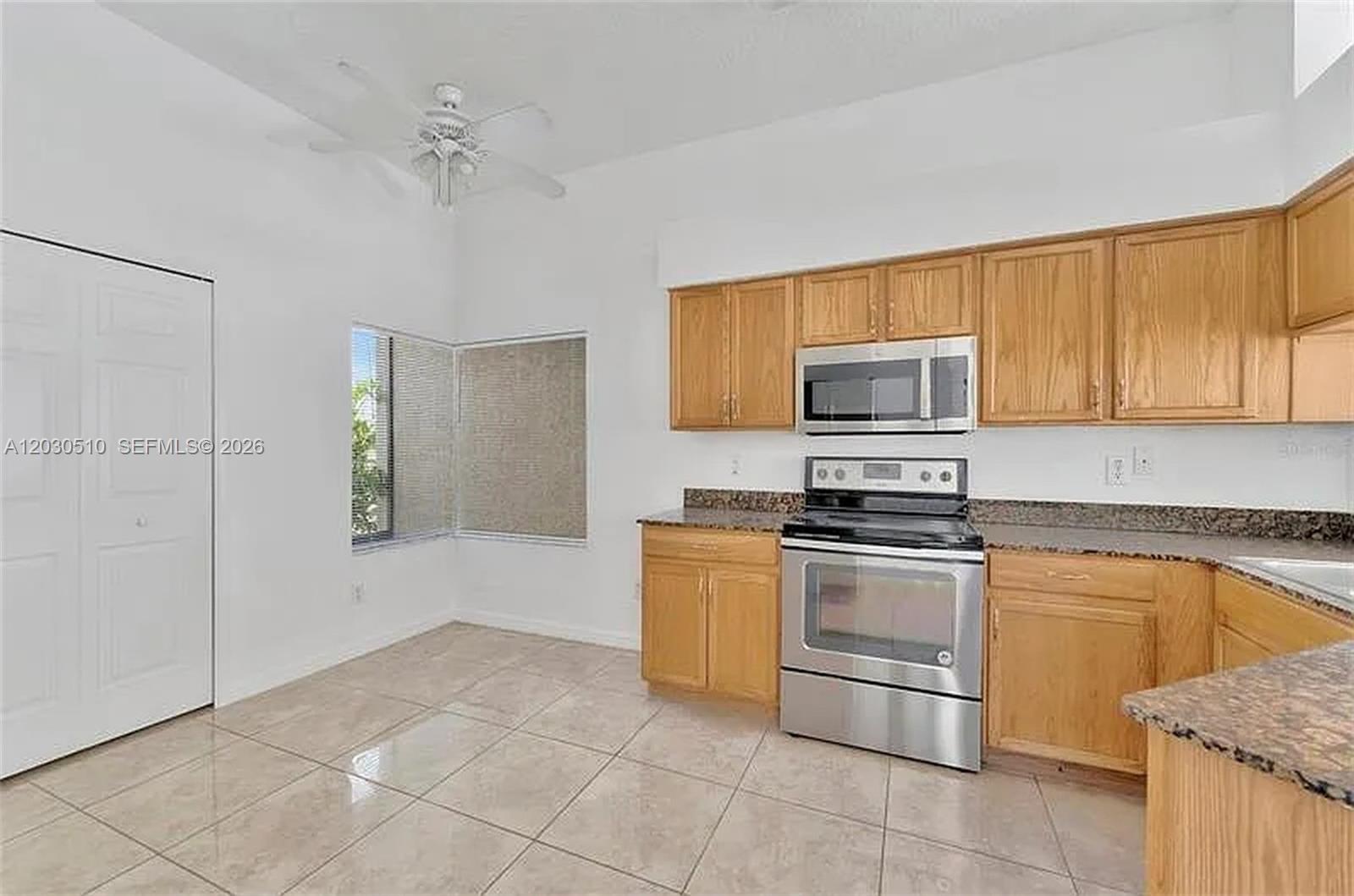 SUMMERFIELD VILLAGE II TRA - Residential