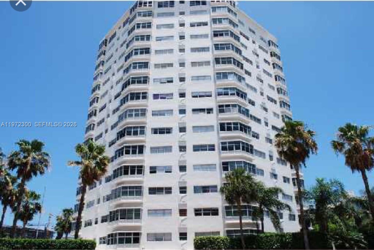 Amazing bright sun filled 2/2 with incredible Ocean & City skyline views- Just steps to the beach lincoln road, New world symphony, Filmore & across from the Convention center/. Wake up to glorious sunrises over the oceans . Spacious 2 bedroom-each bedroom having ensuite baths Building features 24hr front desk/valet. pool & gym Fully funded reserves. Pet friendly building too. Gated parking with 1 general parking spot. Second may be available thru the association (limited Amount) Owner are allowed to do 30 night rentals as long as they have proper licensing/state city/county. Daily rentals will be allowed as soon as the building is fully compliant the state and city requirements. Special assessment 202/mth