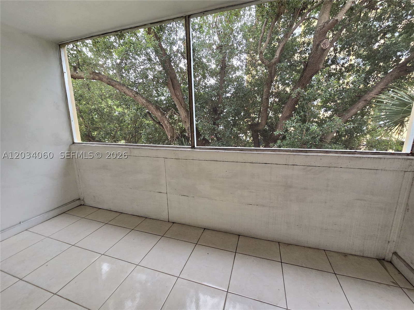 1475 TERRA TOWERS CONDO - Residential Lease