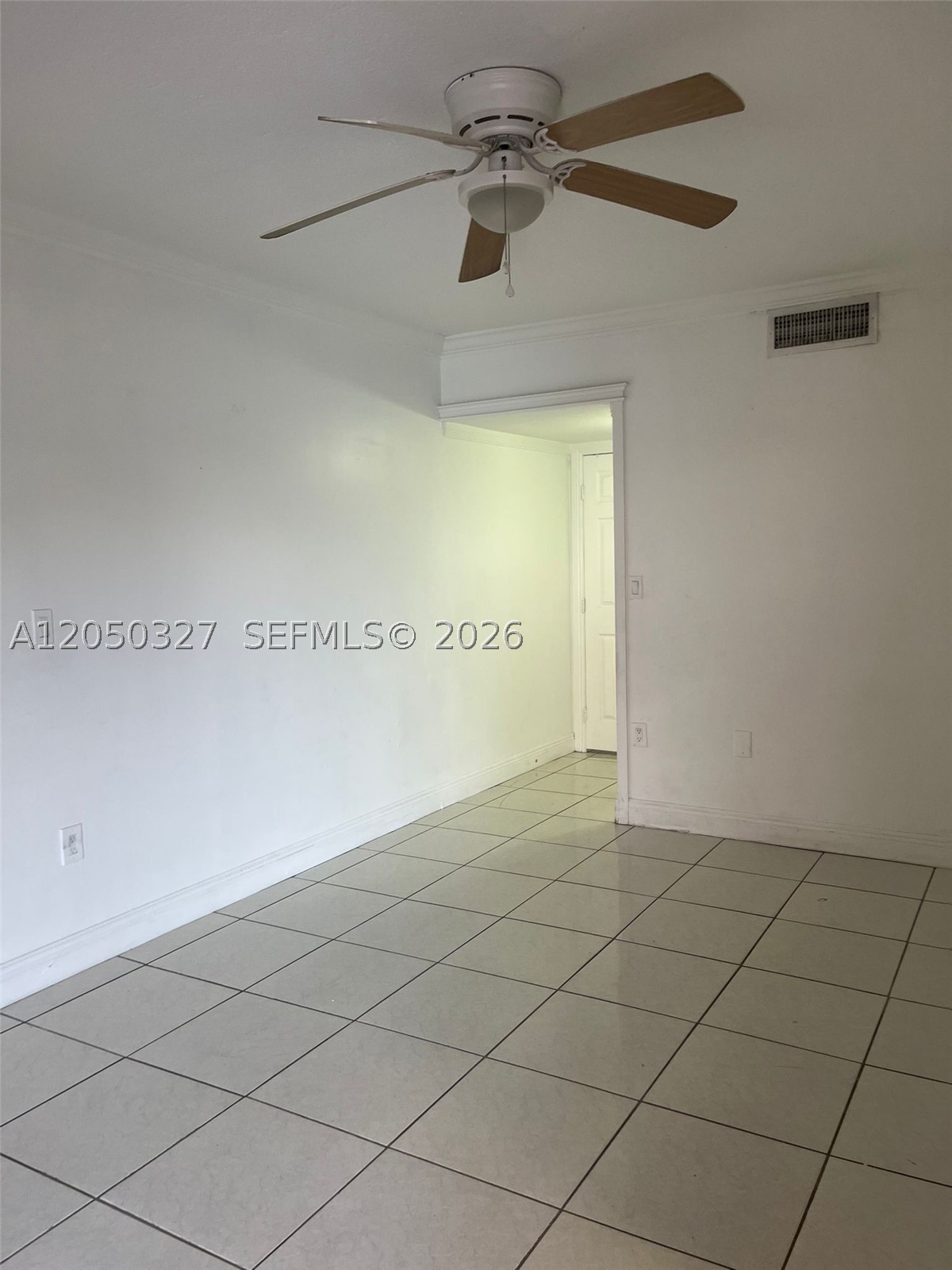 BELLA LUNA CONDO - Residential Lease