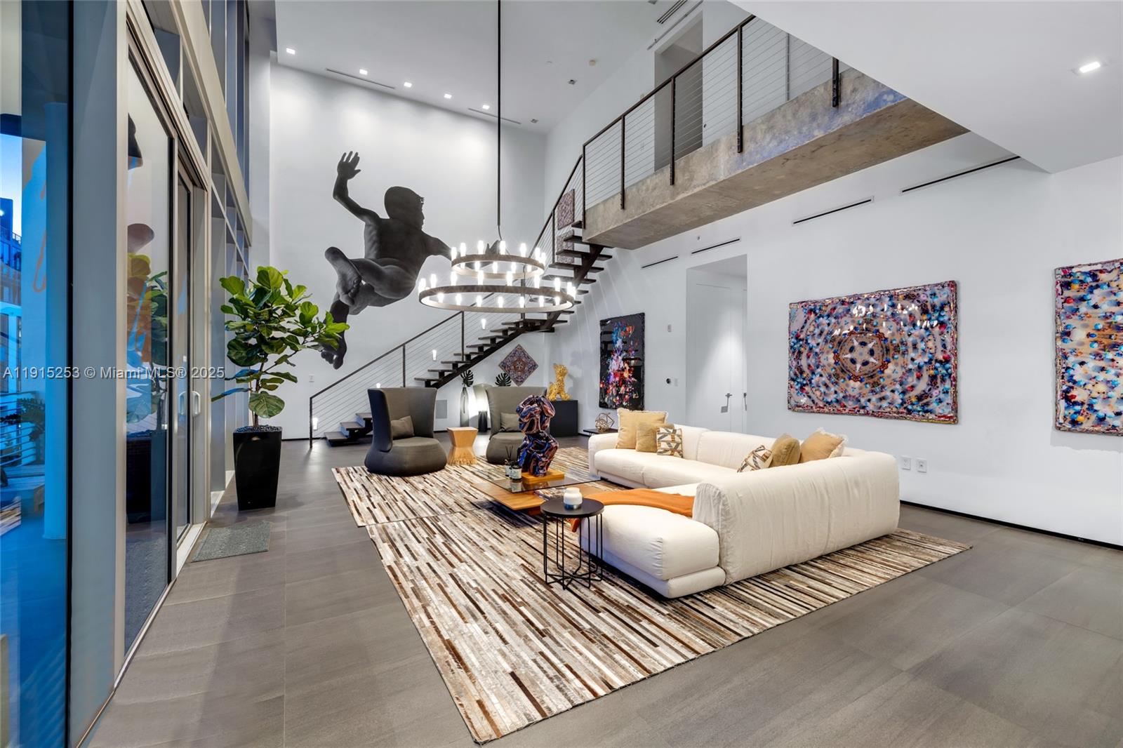 250 WYNWOOD CONDO - Residential