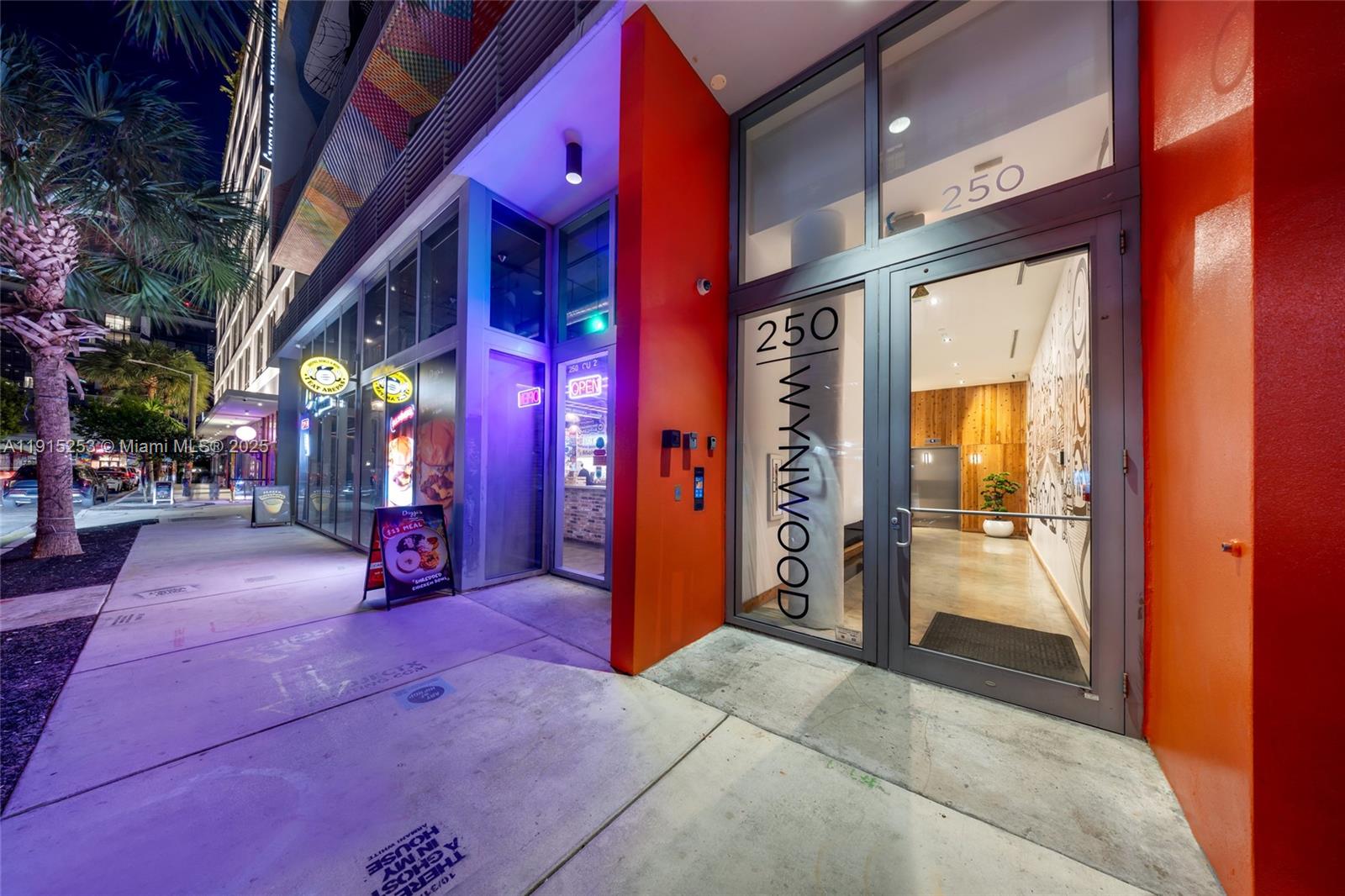250 WYNWOOD CONDO - Residential