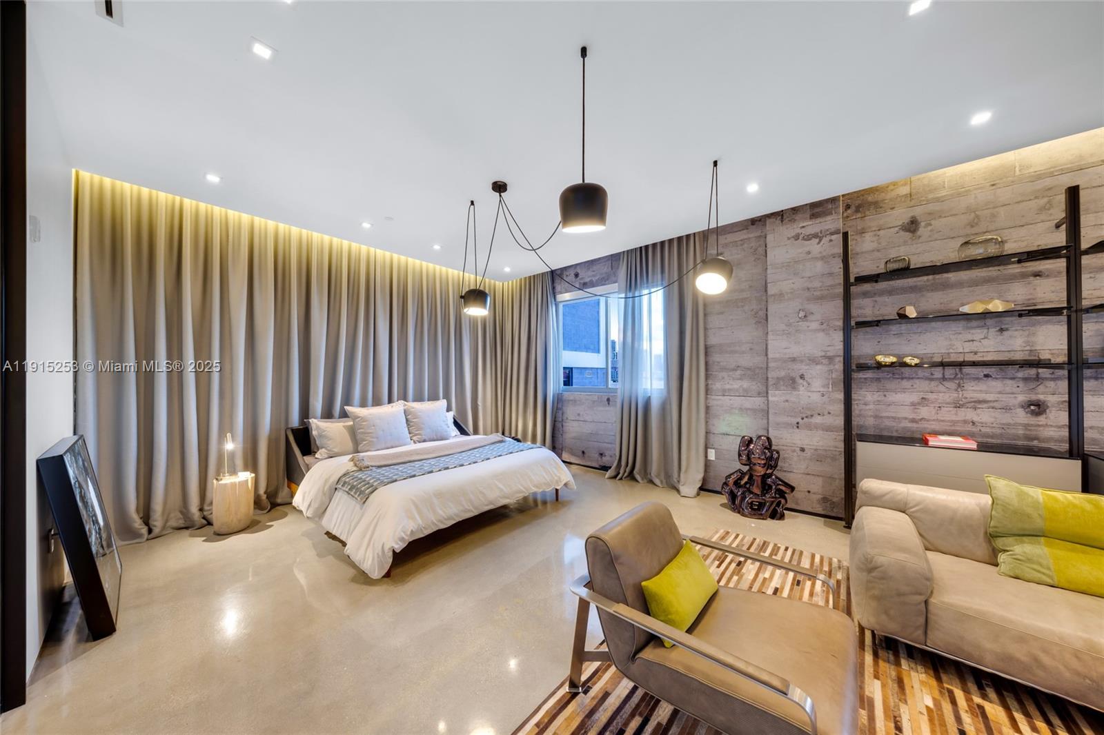 250 WYNWOOD CONDO - Residential