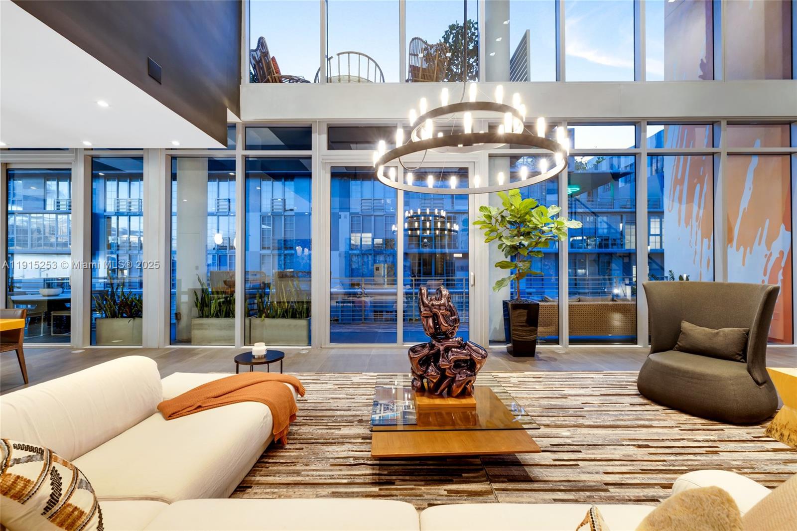 250 WYNWOOD CONDO - Residential