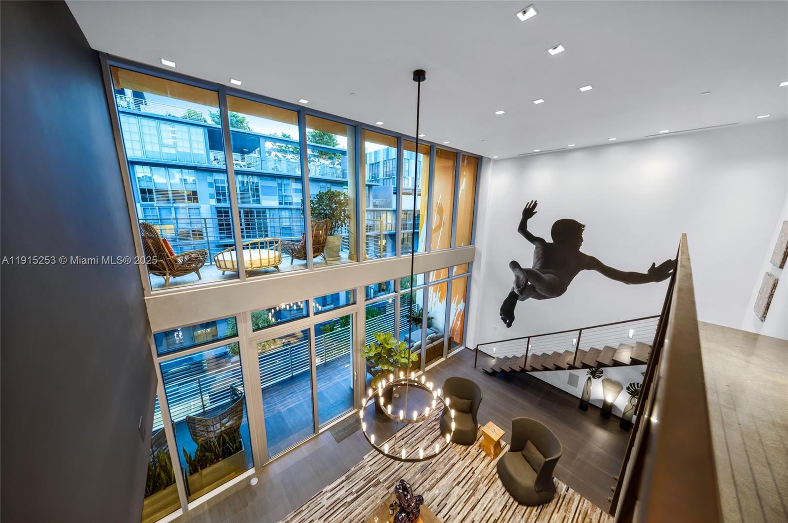 250 WYNWOOD CONDO - Residential