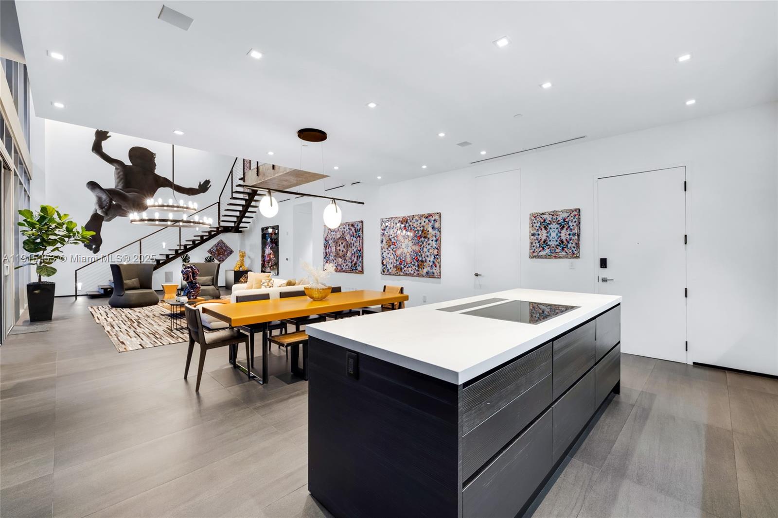 250 WYNWOOD CONDO - Residential