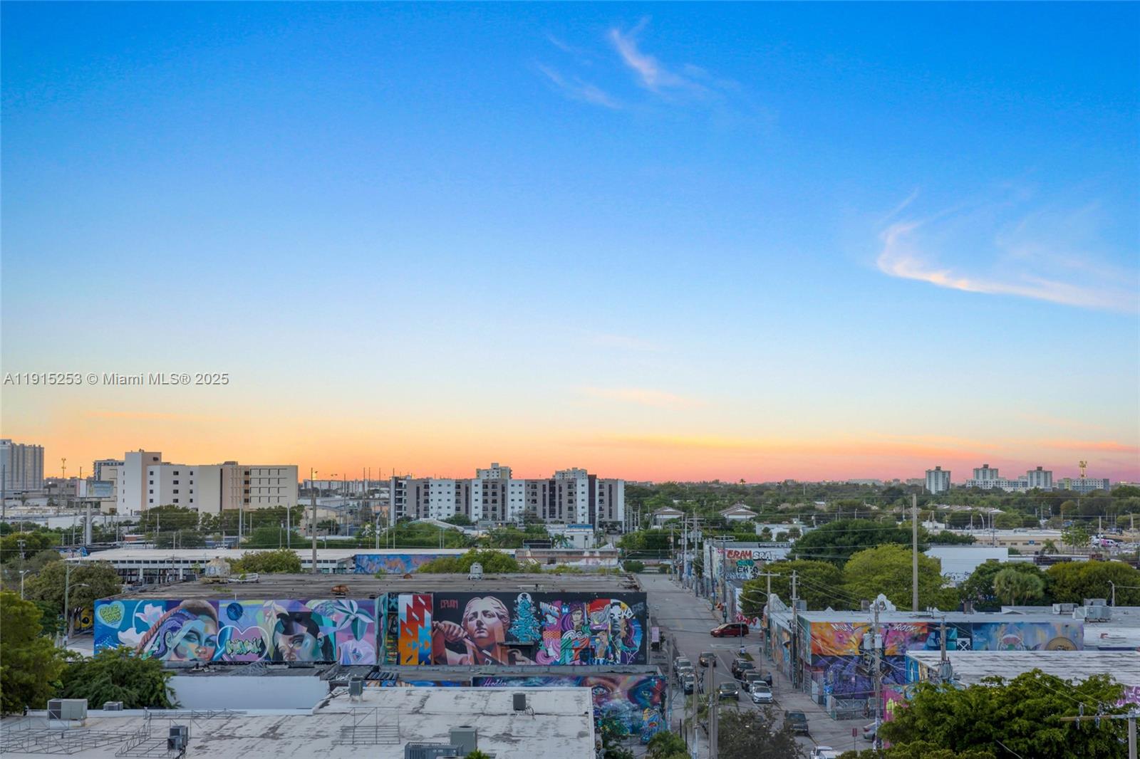 250 WYNWOOD CONDO - Residential