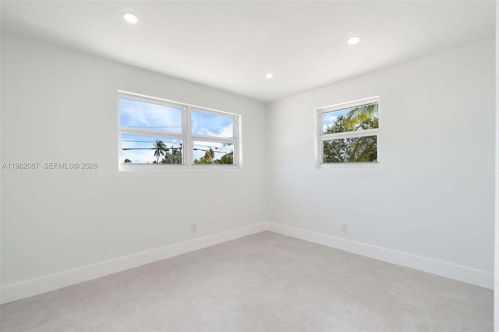 TROPICAL BAY ADD NO 3 - Residential