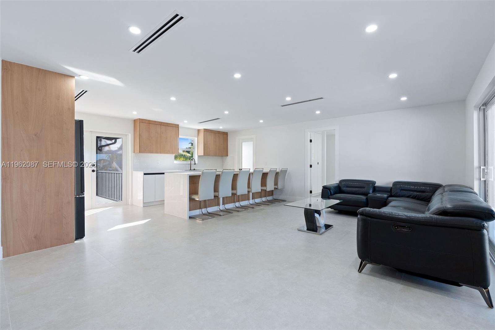TROPICAL BAY ADD NO 3 - Residential