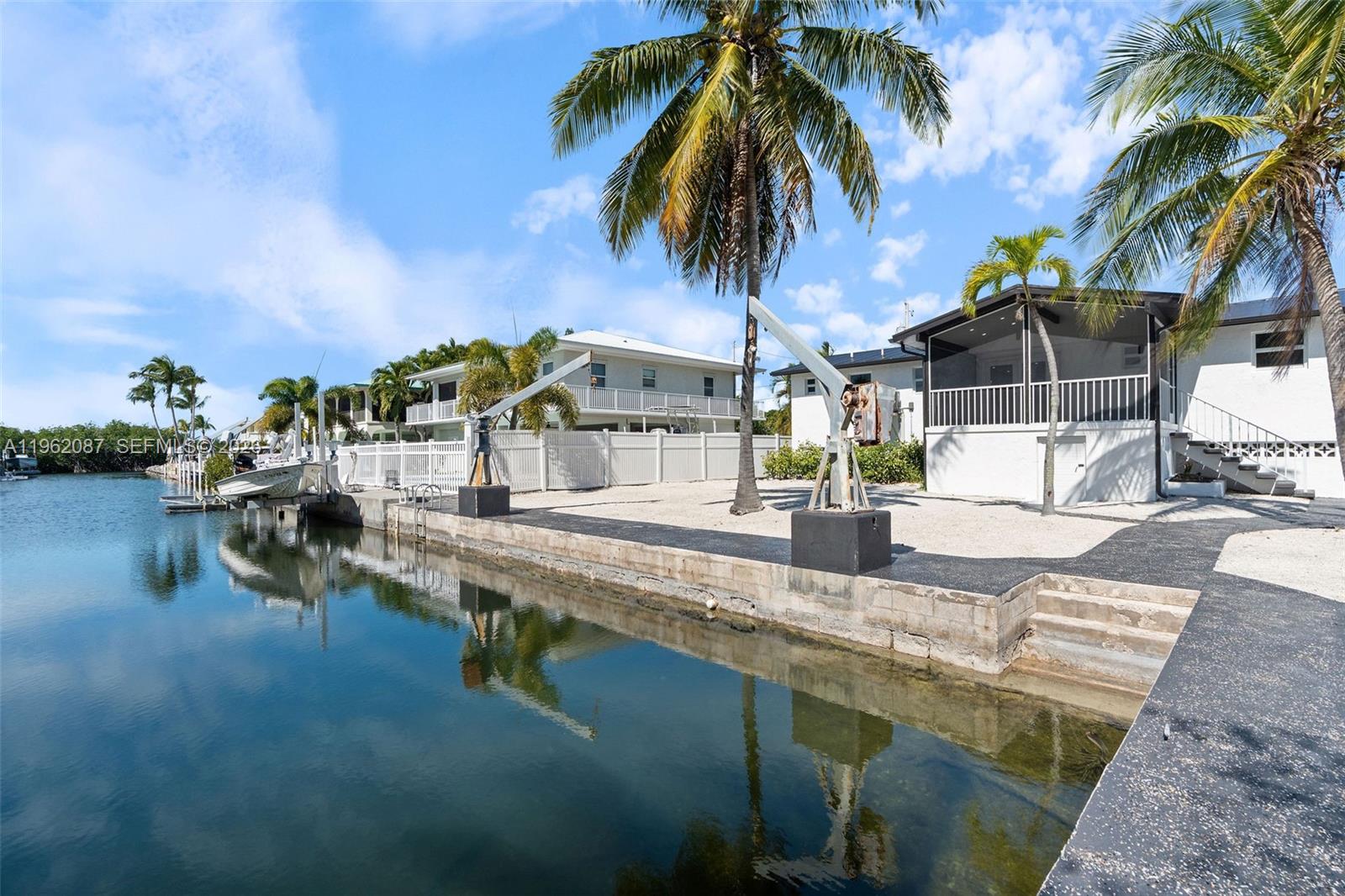 TROPICAL BAY ADD NO 3 - Residential