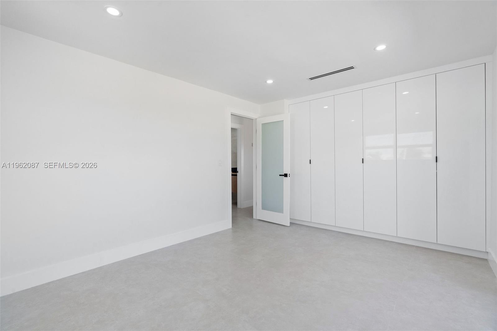 TROPICAL BAY ADD NO 3 - Residential