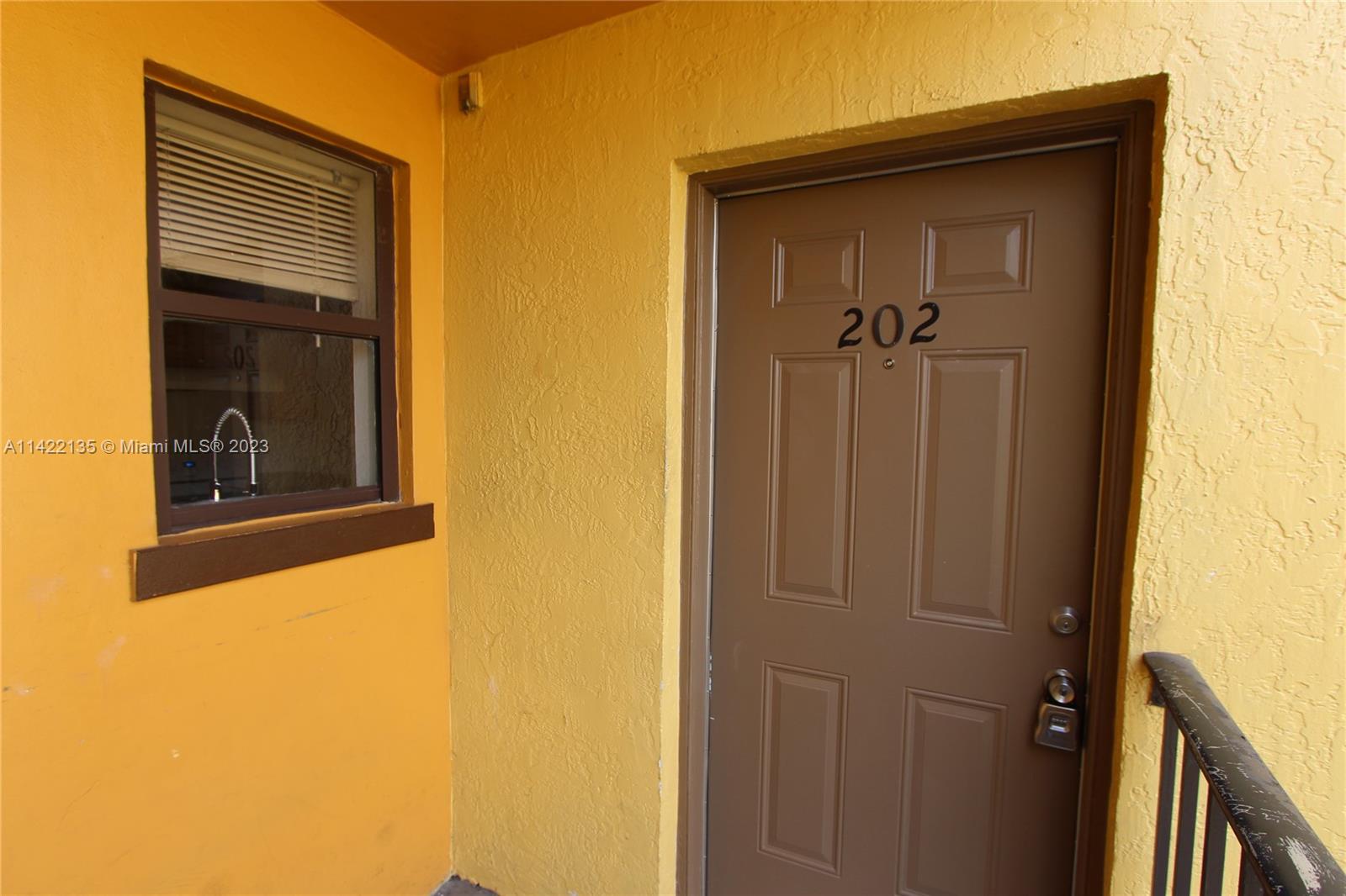 SOLEIL LAKE CONDO - Residential Lease