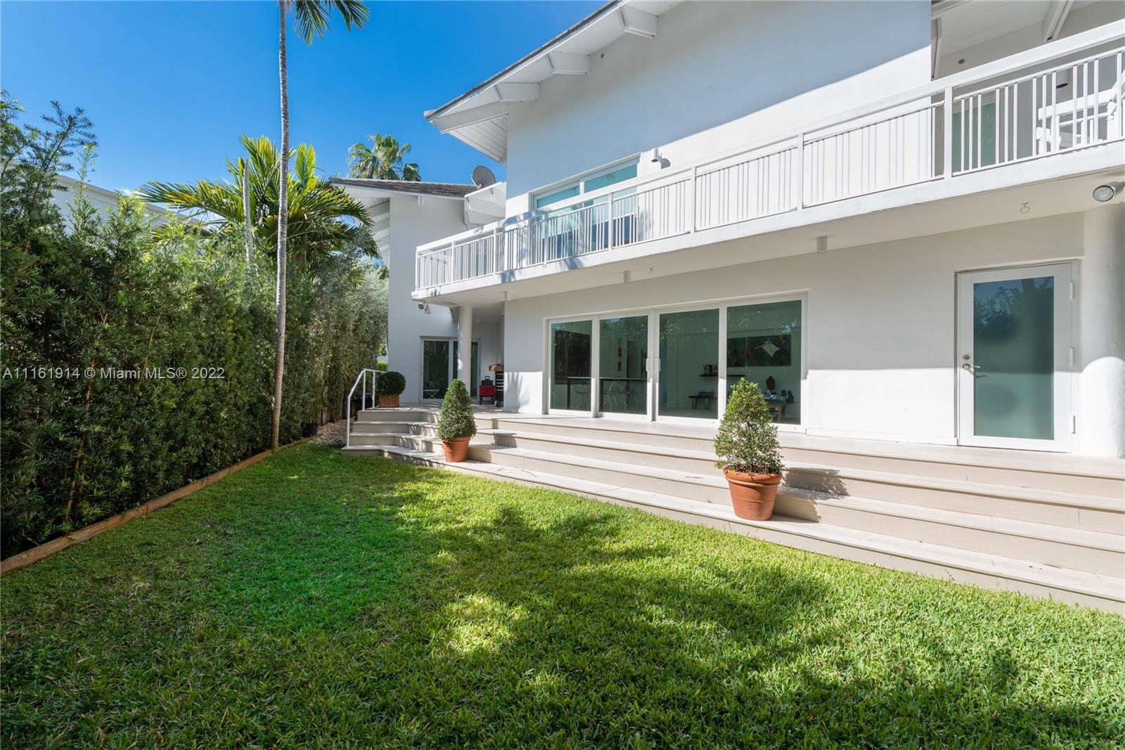 TROPICAL ISLE HOMES SUB 4 - Residential