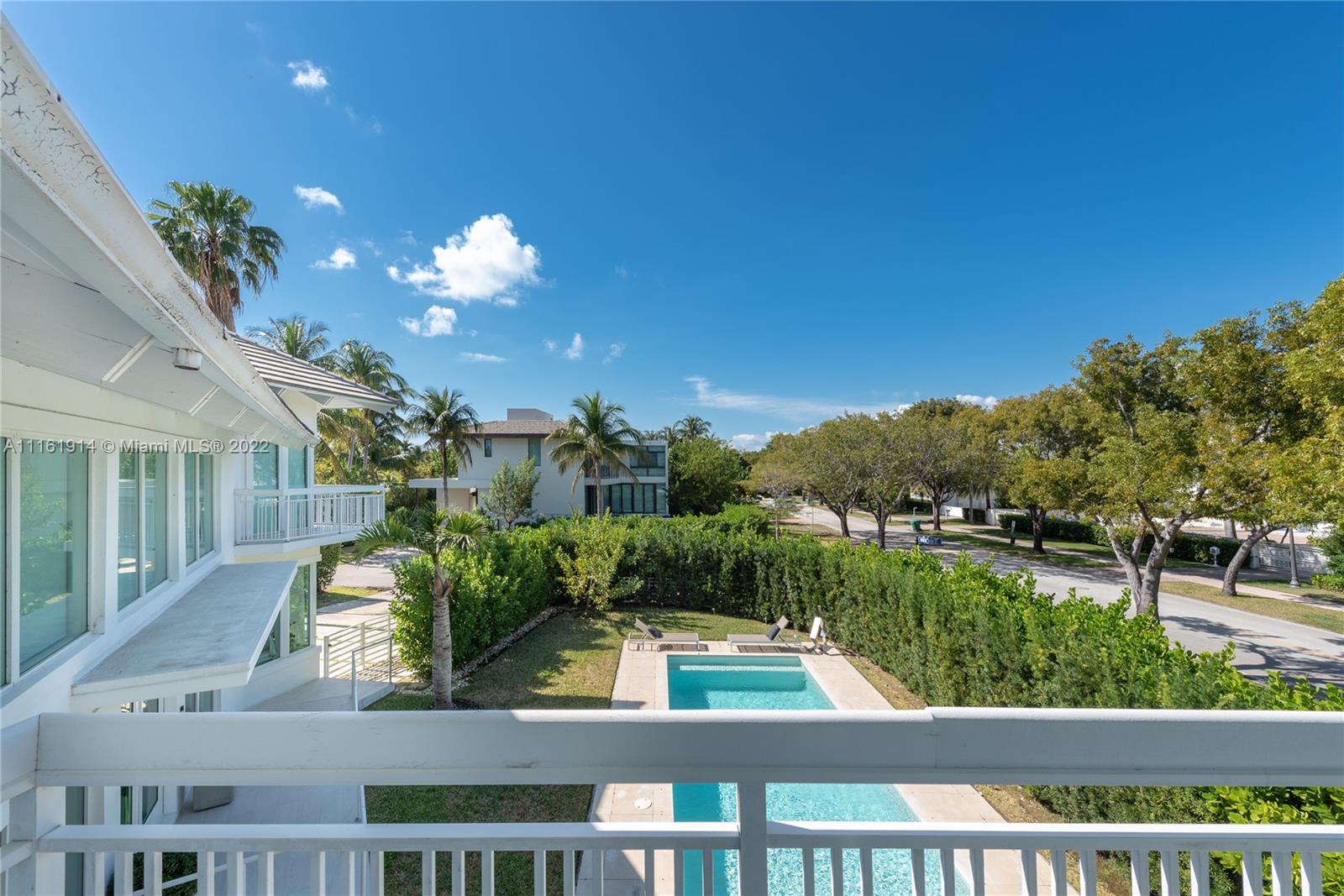TROPICAL ISLE HOMES SUB 4 - Residential