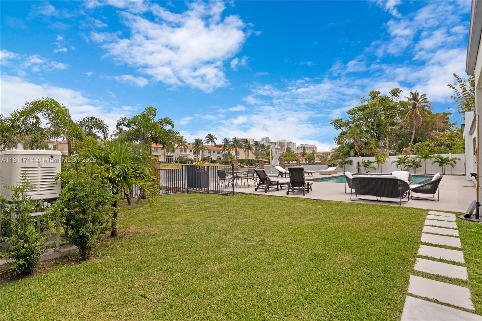 DIPLOMAT GOLF ESTATES ADD - Residential
