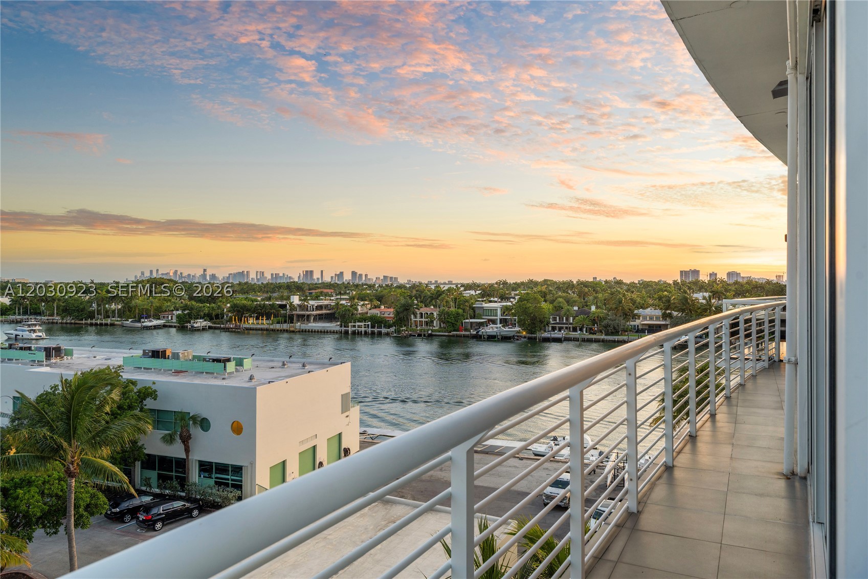 REGATTA AT INDIAN CREEK - Residential