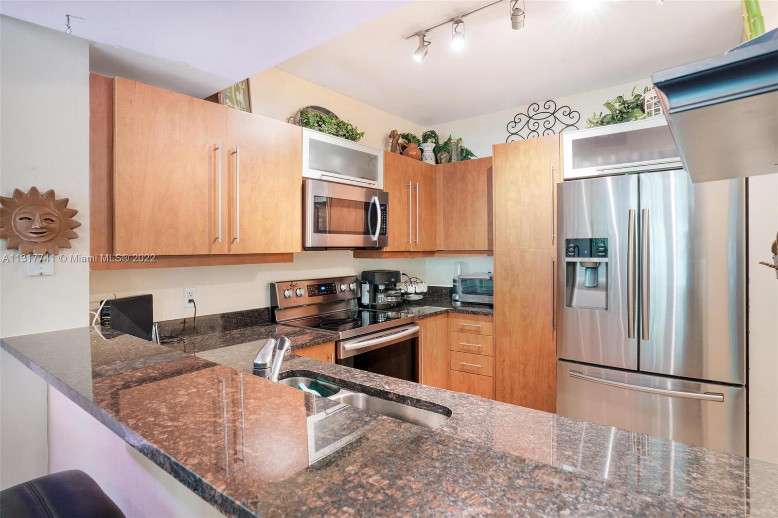 TOSCANO CONDO - Residential Lease