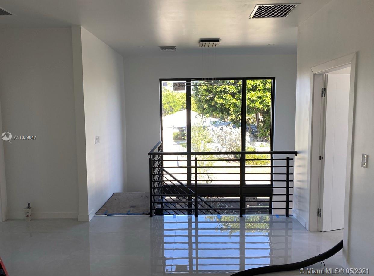LIVERMORE ESTATES - Residential
