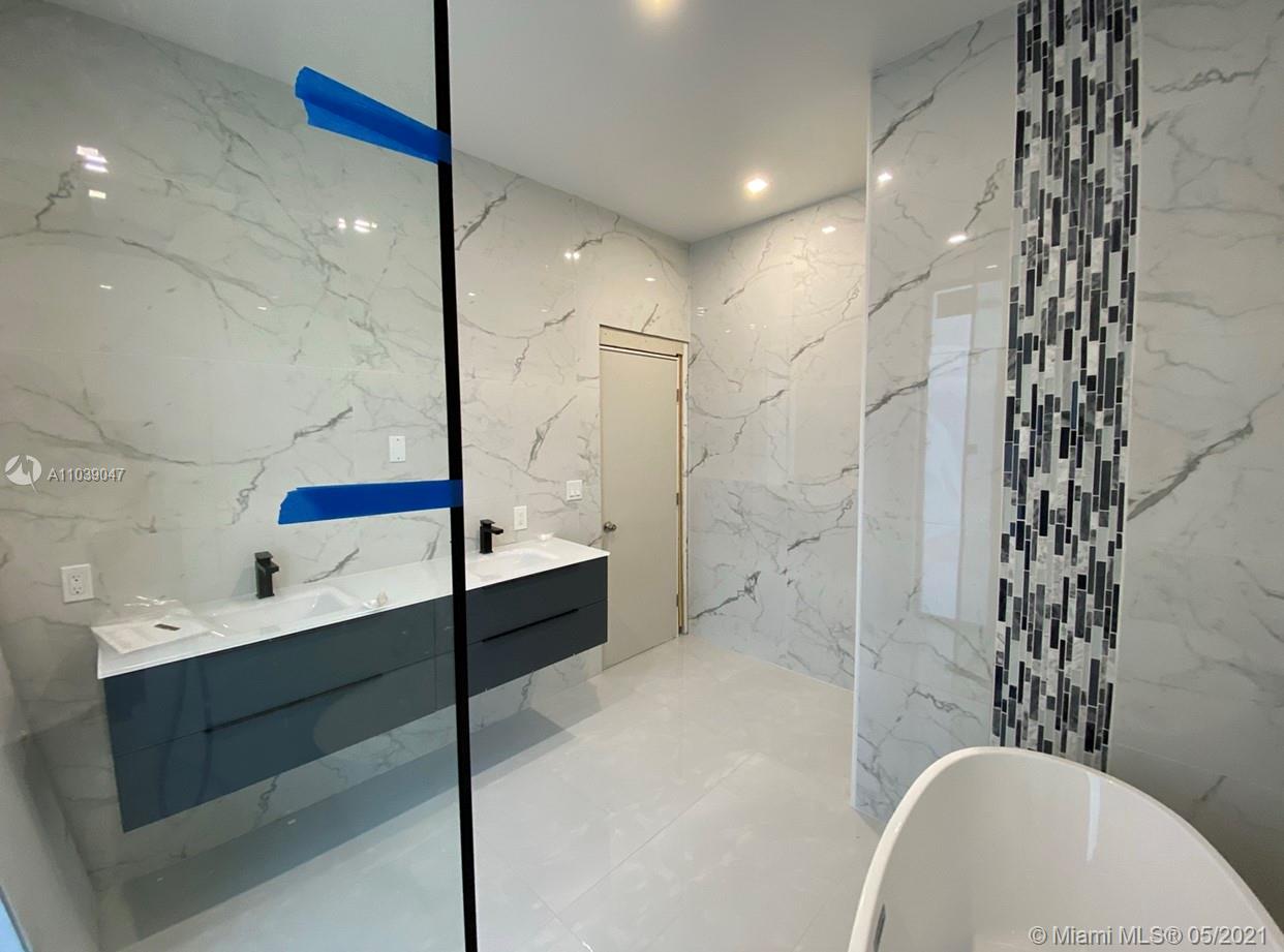 LIVERMORE ESTATES - Residential