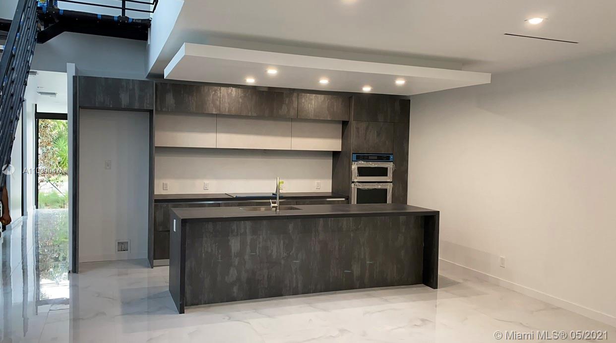 LIVERMORE ESTATES - Residential