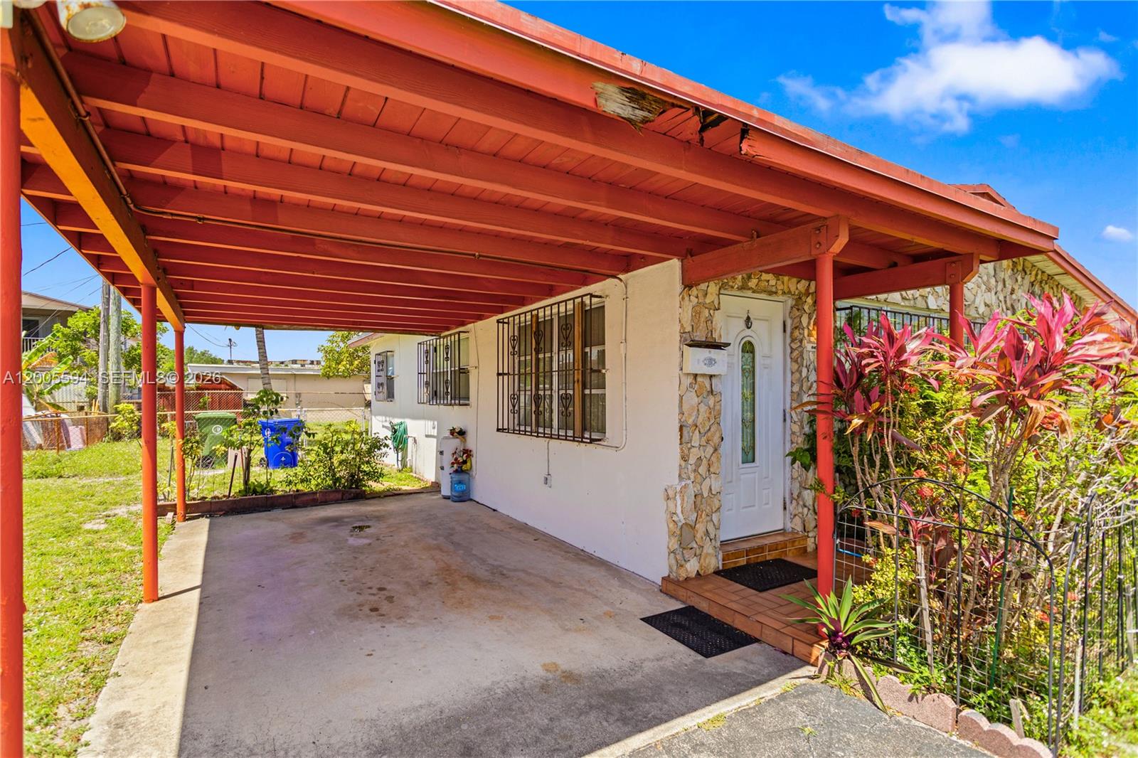 3-bedroom, 1-bath home in Ft. Lauderdale on a 6,500 sq ft lot with solid structure and great bones. This property offers clear value-add potential for buyers looking to renovate, expand, or customize to their needs. The spacious lot provides plenty of backyard space for outdoor living, entertaining, or future improvements. No HOA gives flexibility.  Ideal for investors seeking their next project or families looking to create a long-term home with upside. A great opportunity to walk into equity in a well-located area. Conveniently located with quick access to the Turnpike and major highways