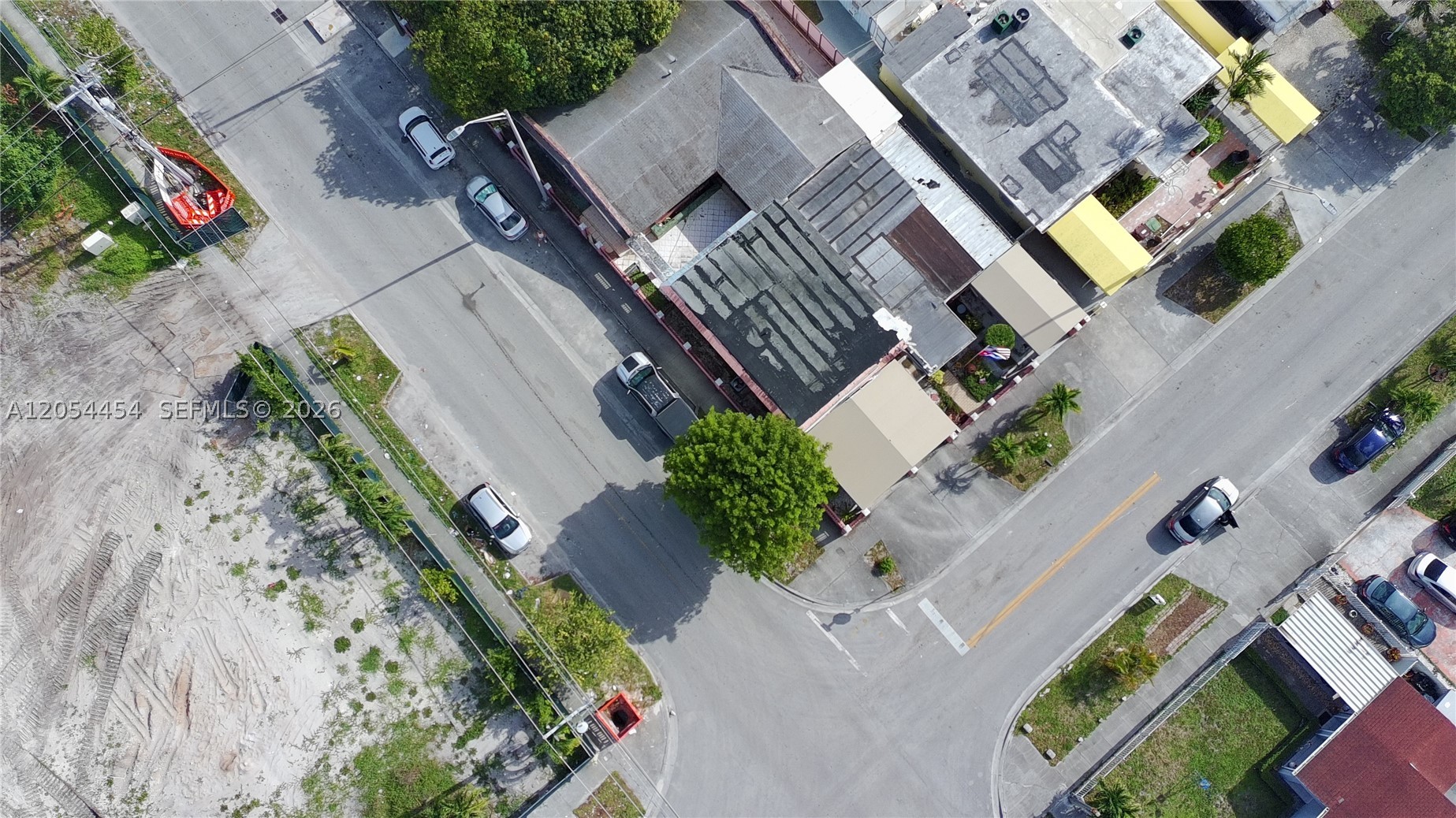 HIALEAH 13TH ADDN AMD PL - Residential