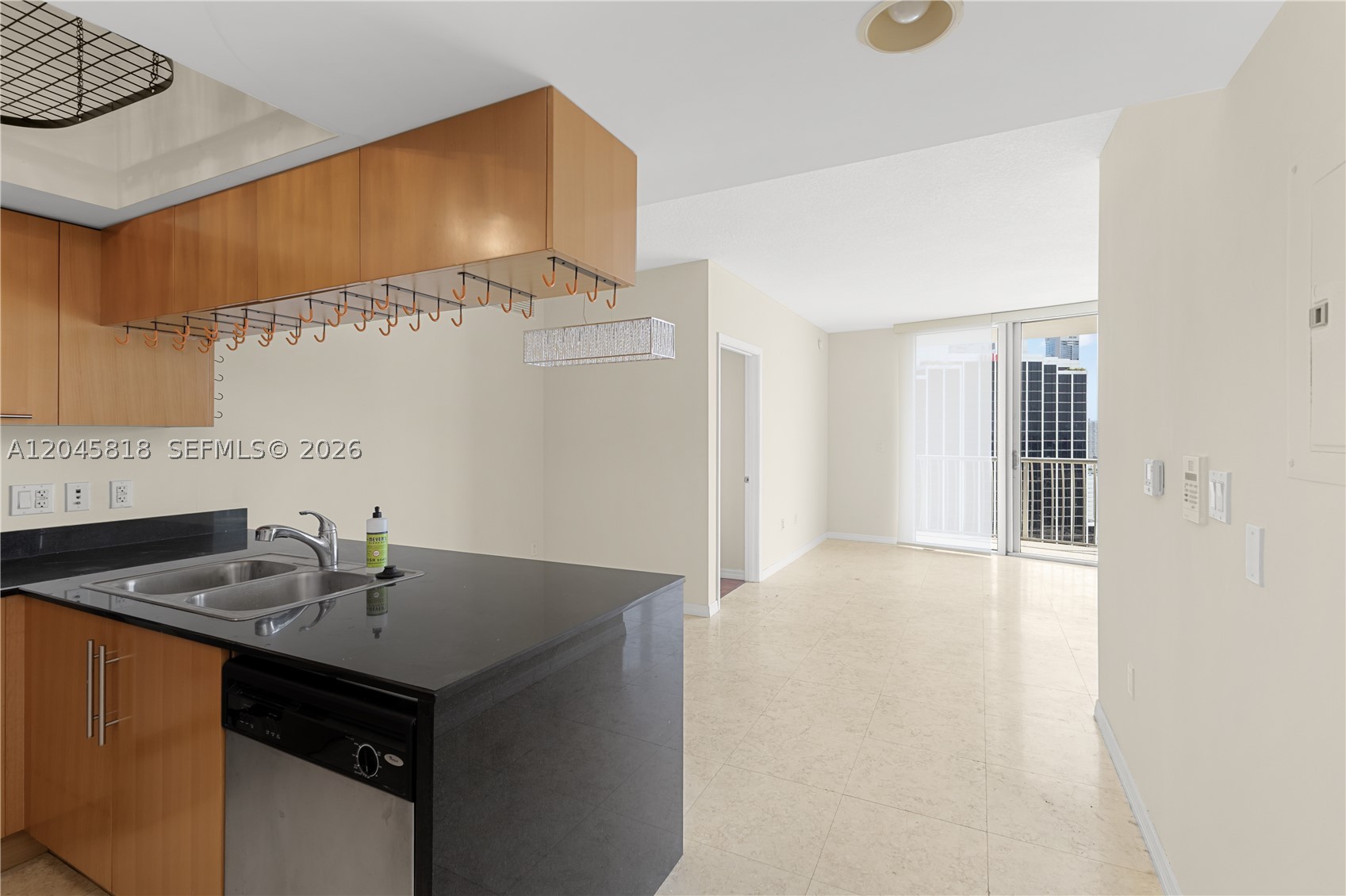 OPERA TOWER CONDO - Residential