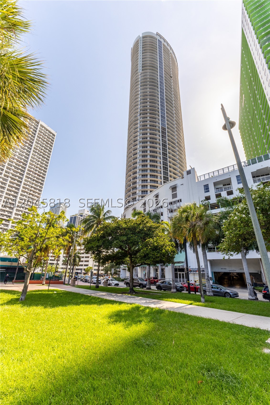 OPERA TOWER CONDO - Residential