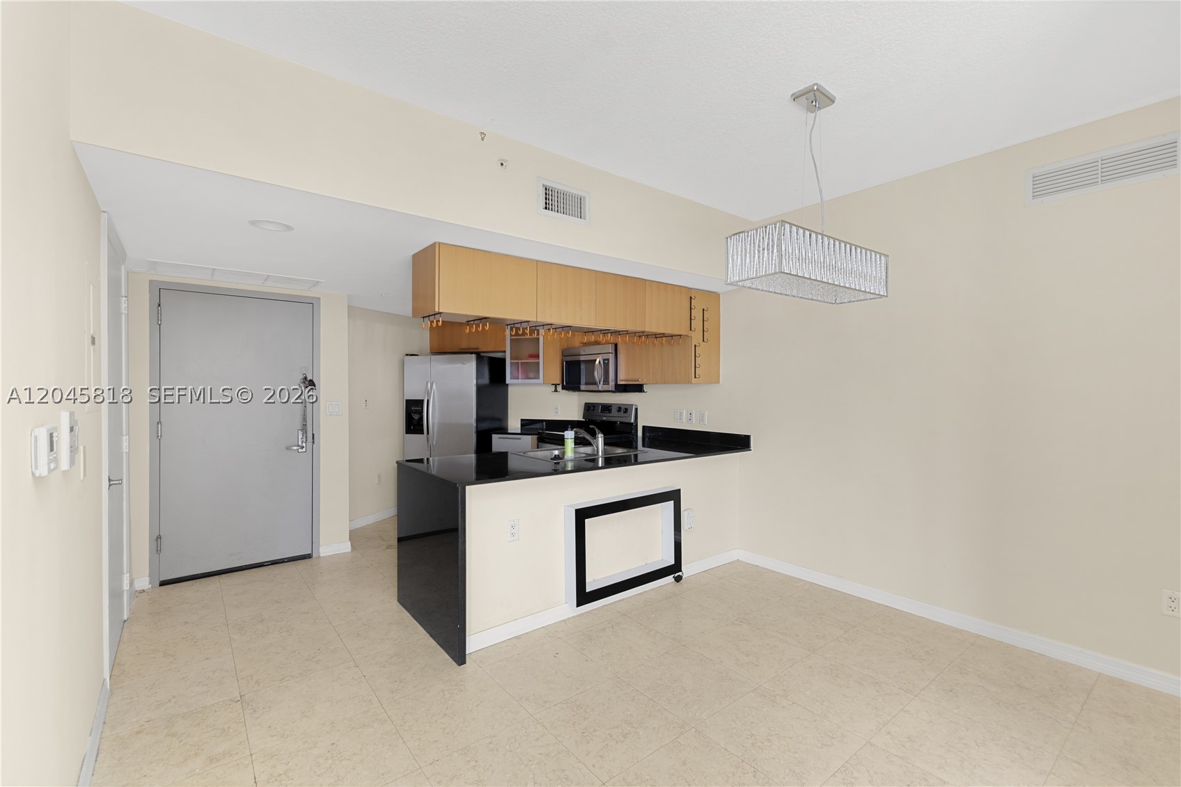 OPERA TOWER CONDO - Residential