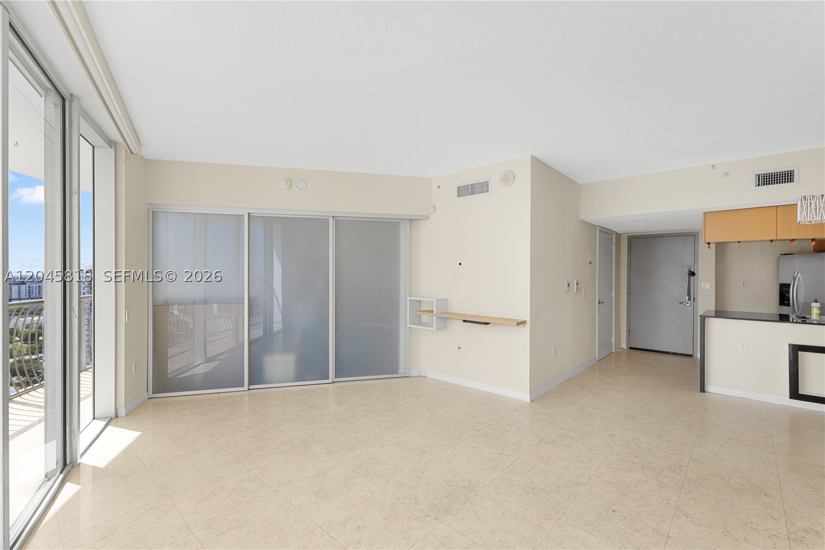 OPERA TOWER CONDO - Residential