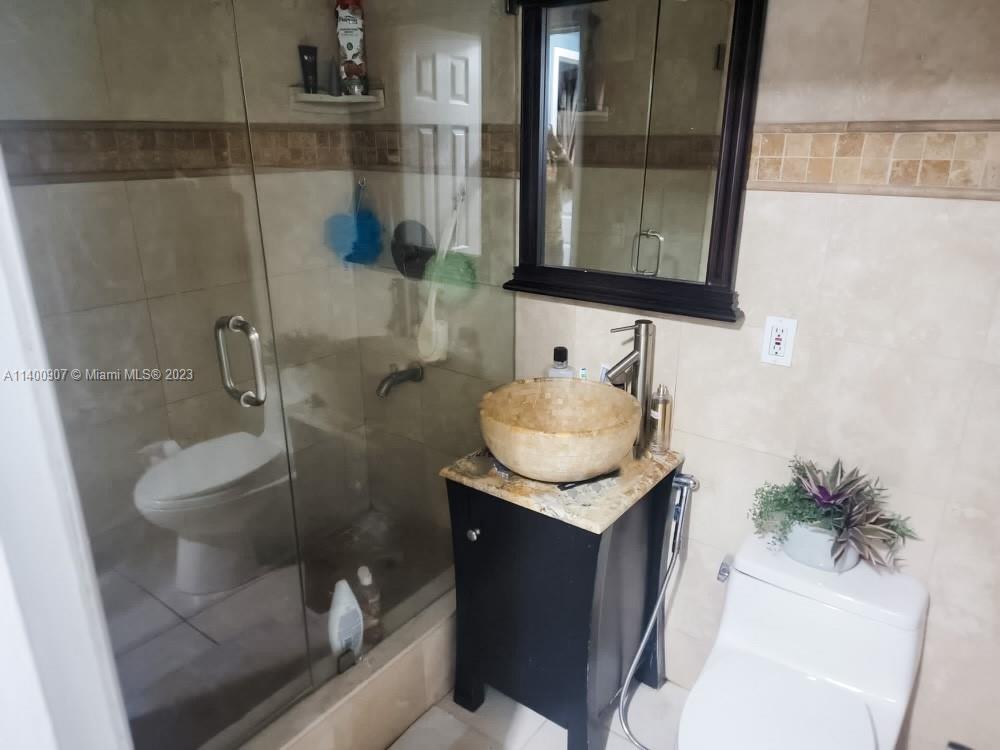 CLIPPER CONDO NO 1 - Residential