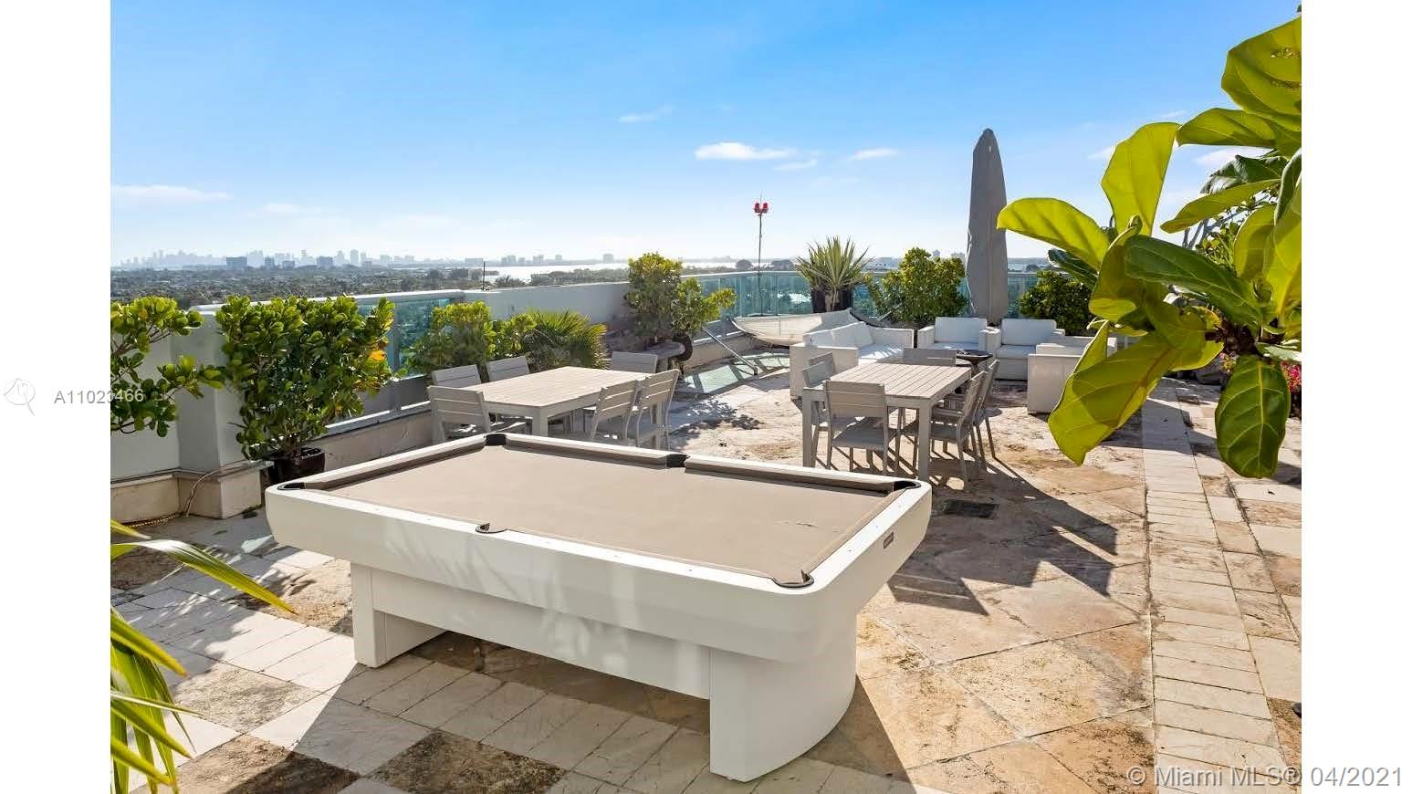 AZURE CONDO - Residential