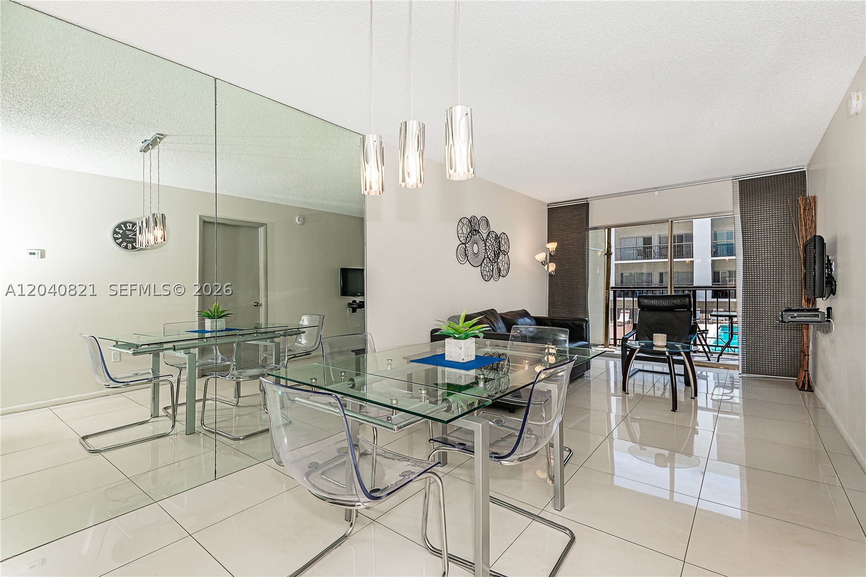 LE CARTIER CONDO - Residential