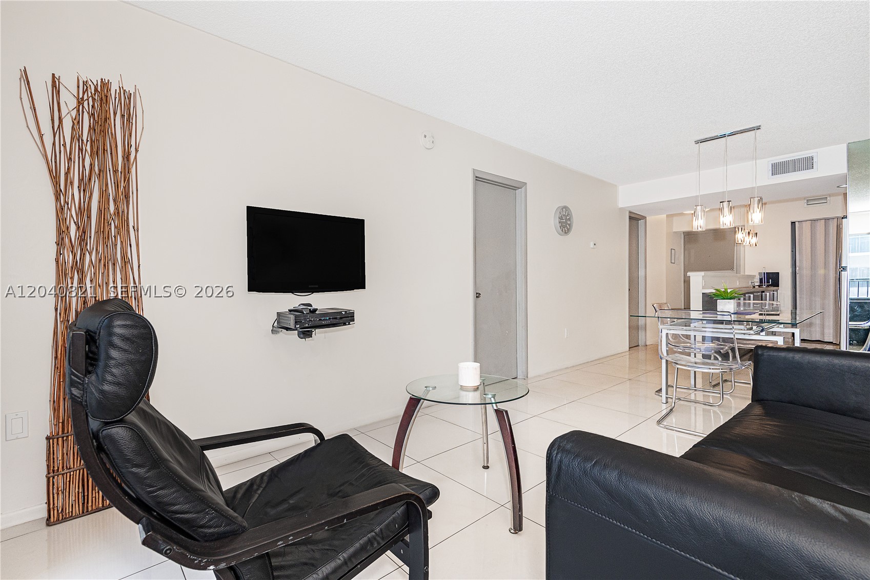 LE CARTIER CONDO - Residential