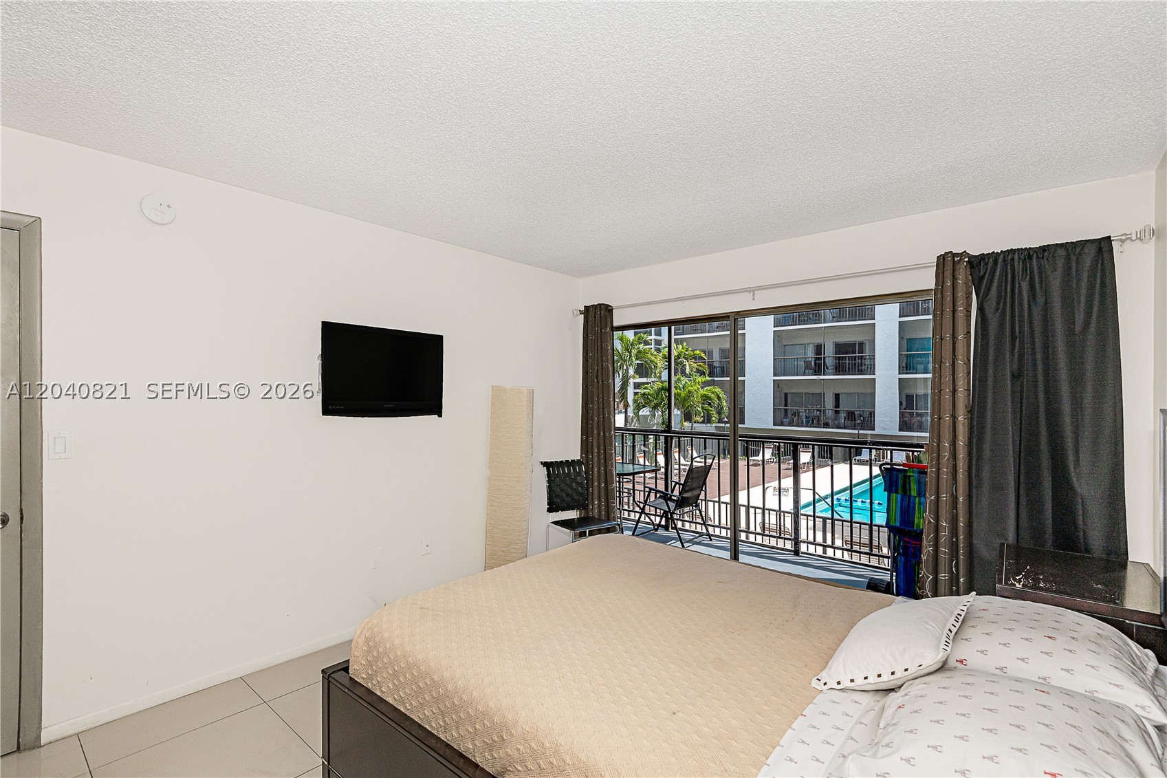 LE CARTIER CONDO - Residential