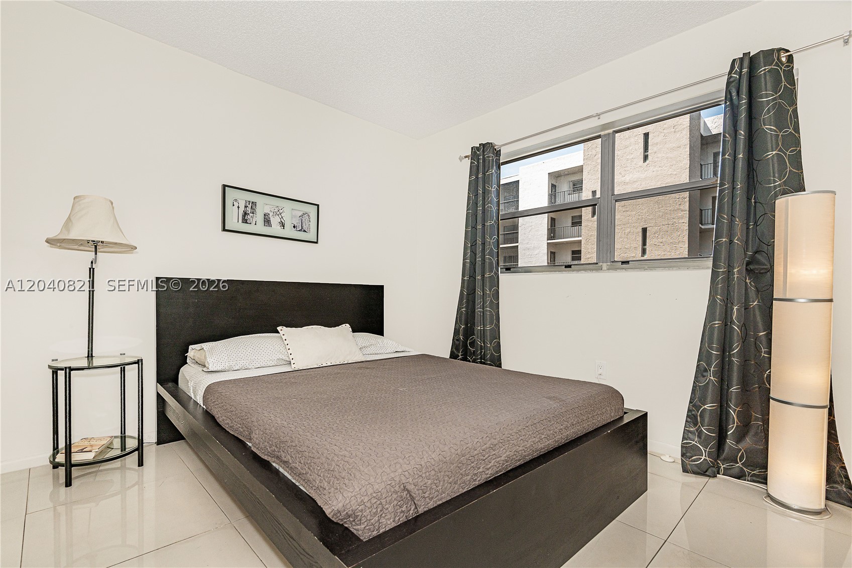 LE CARTIER CONDO - Residential