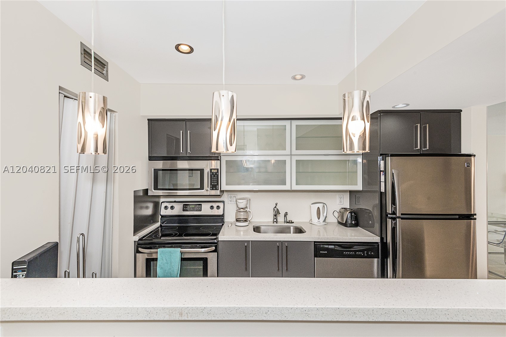 LE CARTIER CONDO - Residential