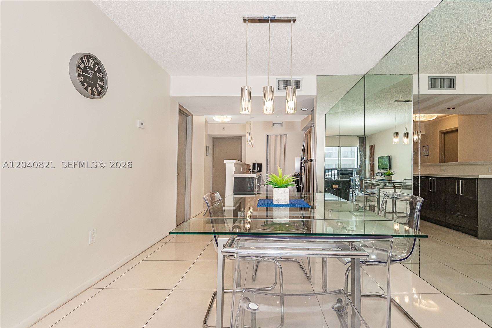 LE CARTIER CONDO - Residential
