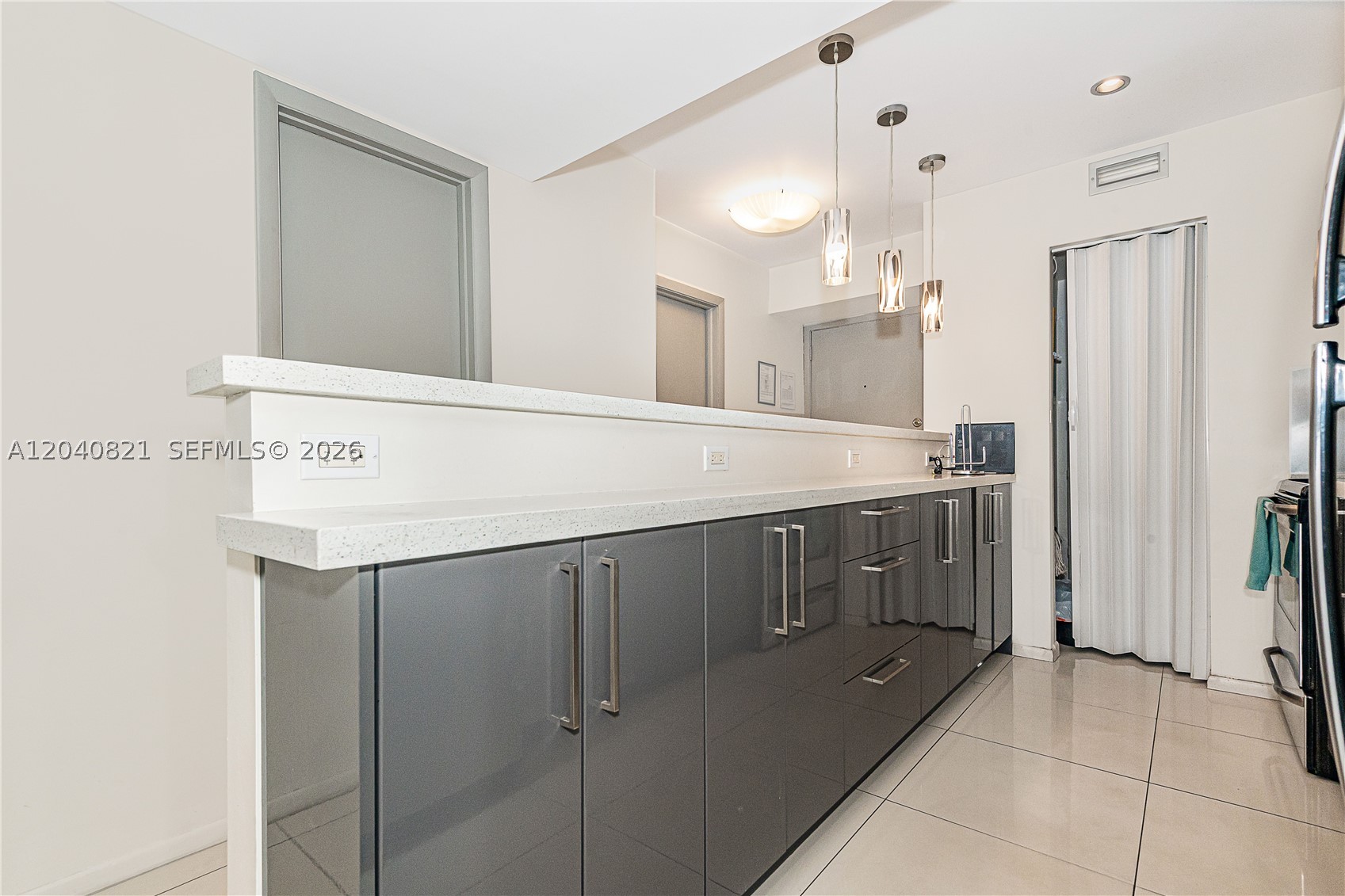 LE CARTIER CONDO - Residential