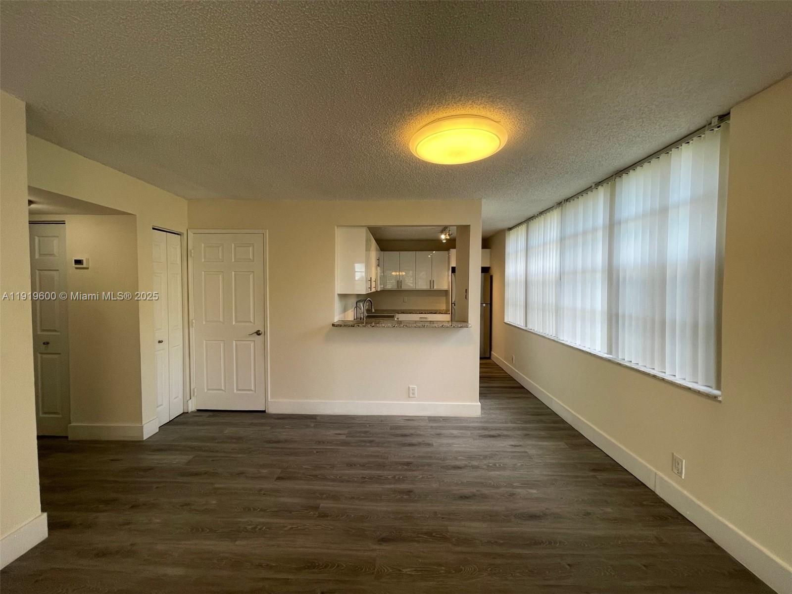 ORCHID TREE CONDO ONE - Residential