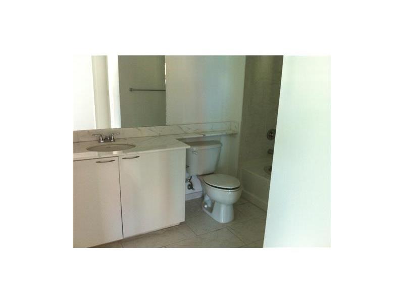THE LOFT DOWNTOWN CONDO - Residential Lease
