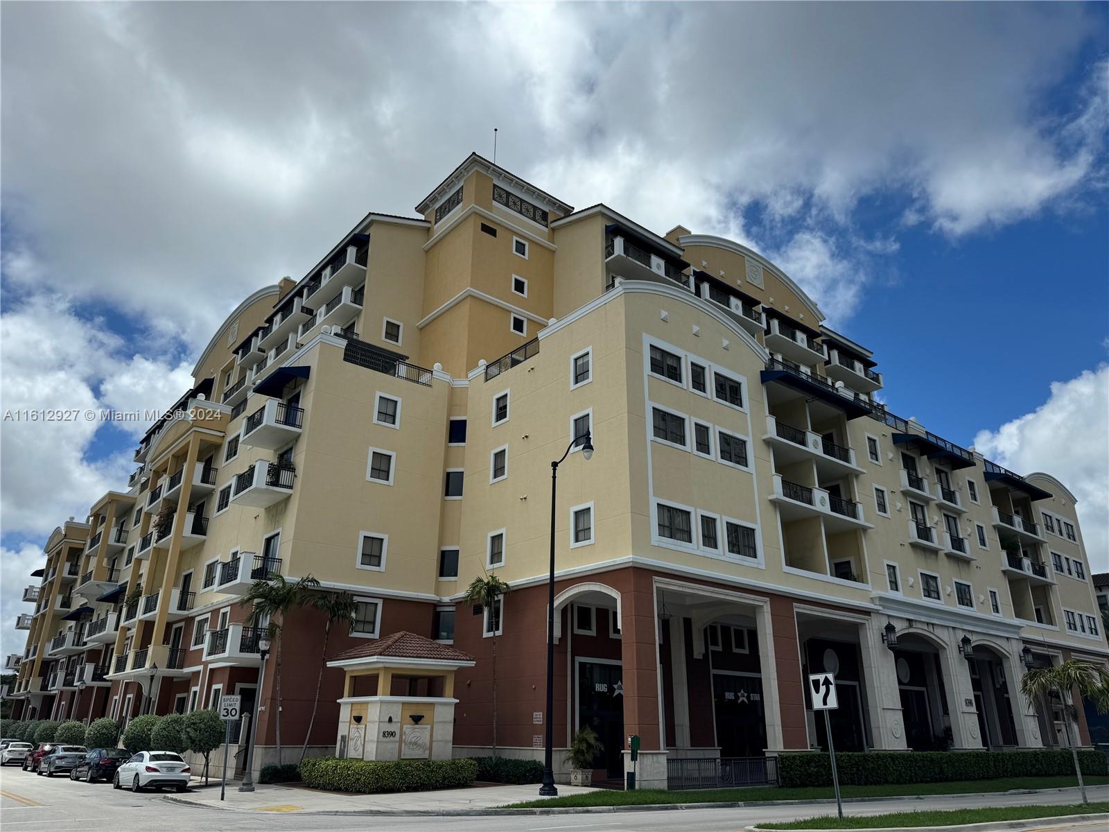 COLONNADE AT DADELAND SE - Residential Lease